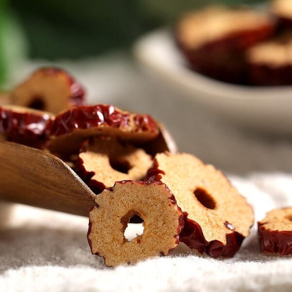 Fudonghai red date slices crispy 200g canned bags Xinjiang Ruoqiang dried red dates seedless dried red dates in bulk - Image 3