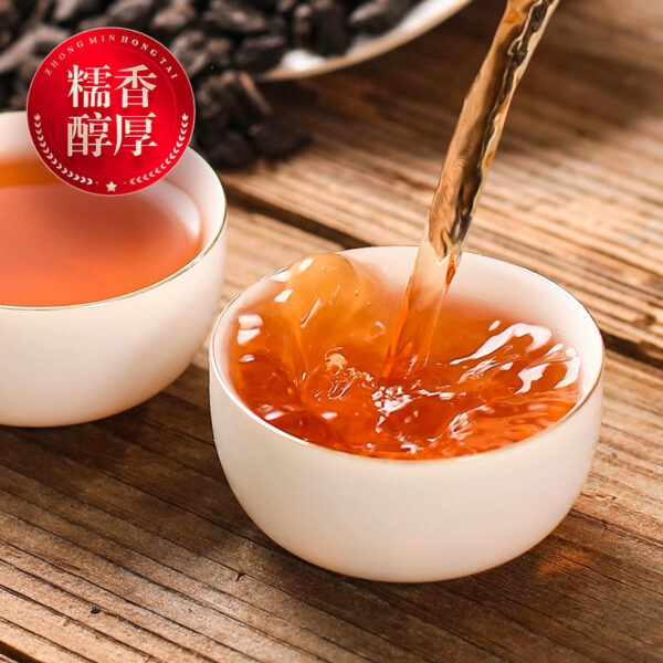 Tea fossil, broken silver, glutinous rice fragrance, old Pu'er ancient tree in Yunnan, Icelandic ripe tea, old tea, dark tea, free gift box in bulk. - Image 4
