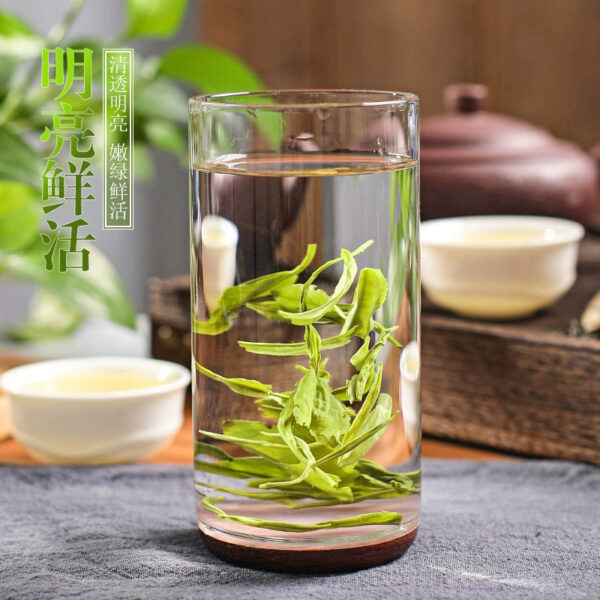 Buy 2 rounds of 3 new teas 2025 spring tea wool tea sharp tea alpine flower and fruit fragrance green tea leaf strong fragrance bag 250g bulk - Image 3