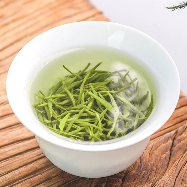 Zhongmin Hongtai Mingqian Biluochun Tea 2025 New Tea Bud Green Tea Luoxiang Canned 500g Gift - Image 2