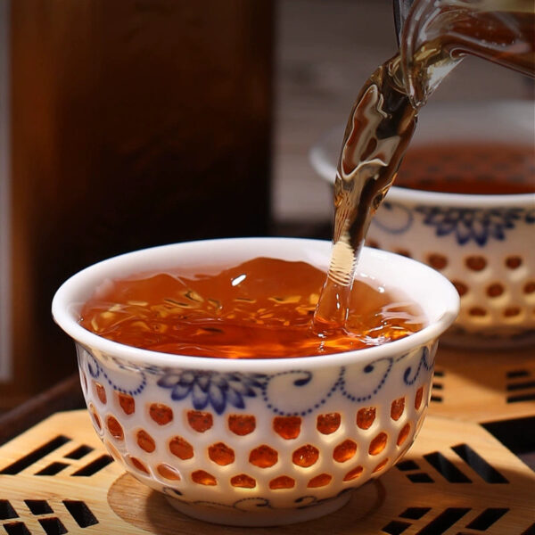 Cinnamon New Tea Fujian Dahongpao Tea Gift Box Dress Canned Rock Luxiang Cinnamon Tea Bulk Oolong Tea 360g - Image 4