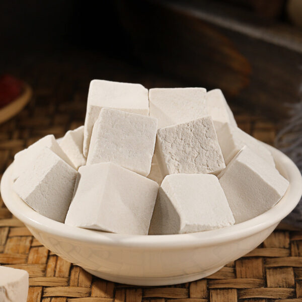 Fudonghai Yunnan Poria 500g Chinese herbal medicine genuine Poria powder tea edible soaked in water Gorgon soil Fuling block dried - Image 4