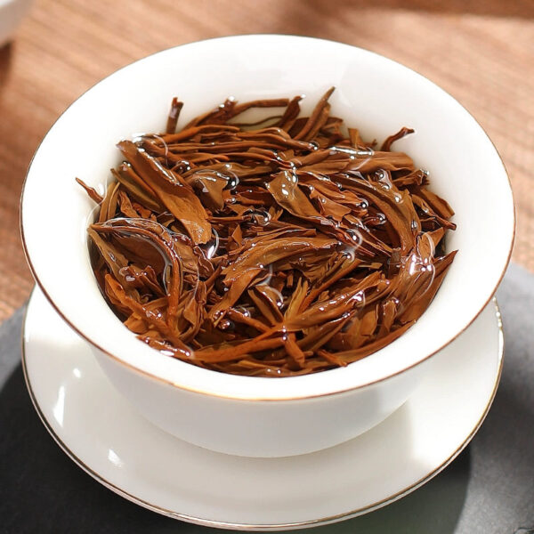 Zhongmin Hongtai 2025 New Tea Premium Fujian Wuyi Mountain Zhengshan Small Species Black Tea Strong Fragrance Floral and Fruit Fragrance Honey Fragrance - Image 4