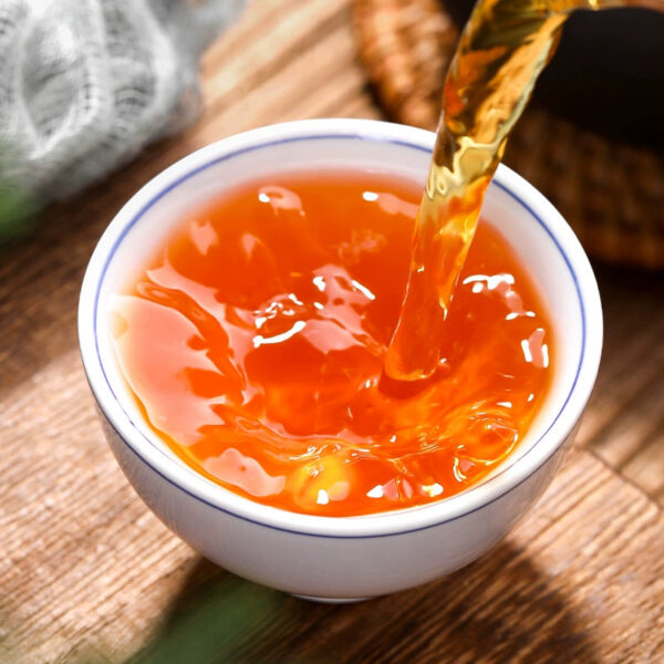 Zhongmin Hongtai Spring Tea Yunnan Dianhong Big Golden Needle Golden Silk Bud Fengqing Honey Fragrant Ancient Tree Black Tea Bag Drink it by yourself - Image 3
