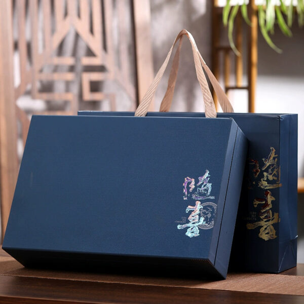 Zhongmin Hongtai Premium Fujian Wuyishan Jinjunmei Black Tea Flower and Fruit Honey Fragrance Gift Box Small Canned New Tea 300g - Image 6
