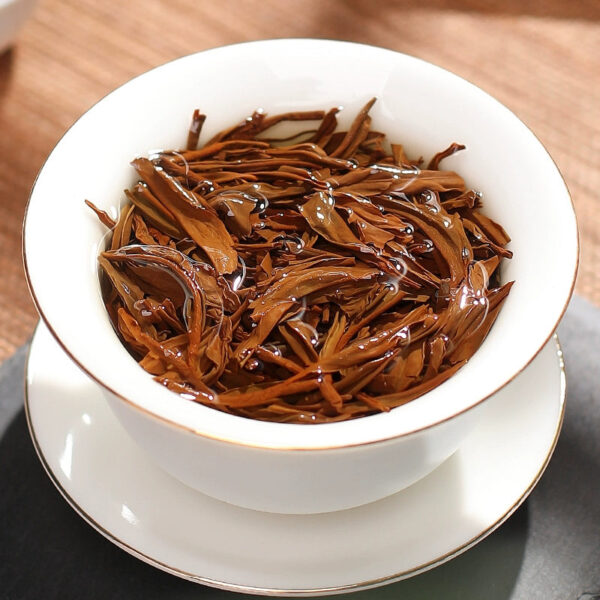 Zhongmin Hongtai New Tea Zhengshan Xiaozong Black Tea Super Warm Fragrant Stomach Tea, New Year Gift Box for Elders - Image 5