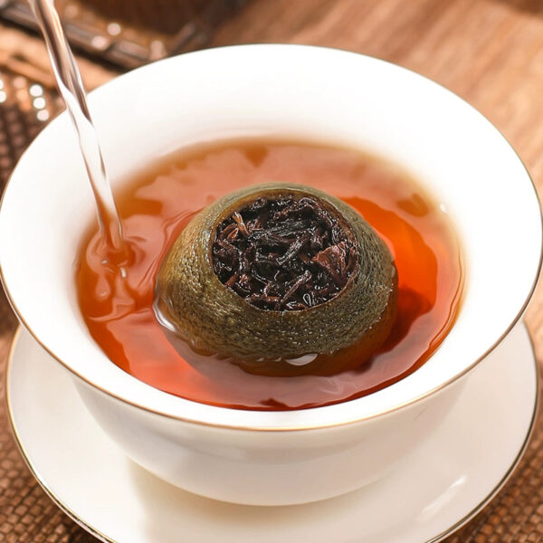 Zhongmin Hongtai New Tea Raw Sun Small Green Orange Pu'er Tea Ripe Tea Tangerine Peel Orange Pu'er Tea Gift Box Canned 500g - Image 4