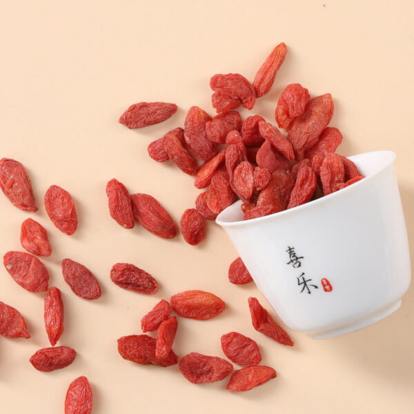 Black beans wolfberry lily dried mulberry Chinese herbal medicine genuine high quality dried lily dried goods wolfberry dried black beans new goods cooking porridge - Image 2