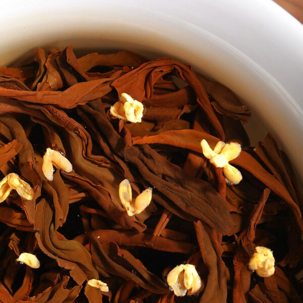 Zhongmin Hongtai new tea osmanthus black tea Zhengshan small species strong fragrance type nectar fragrance, gift box for elders during the Chinese New Year - Image 4