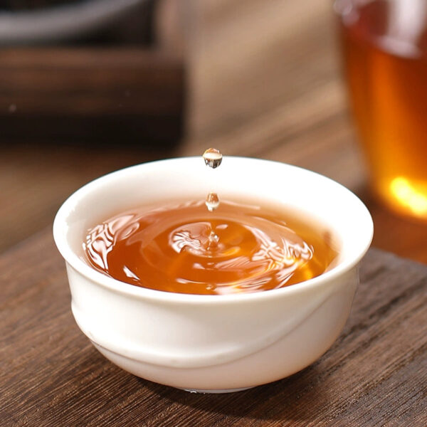 Wuyishan Dahongpao new camellia fruit-scented cinnamon strong-scented rock tea high-end gift box small package 500g - Image 4