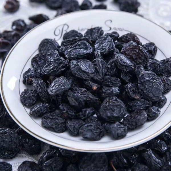 Blackcurrant raisins, Xinjiang black raisins, new products, specialty snacks, dried fruits, high-quality nutrition, handmade from the place of origin - Image 3