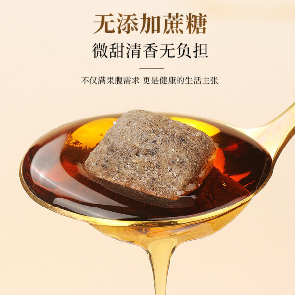 Fudonghai five-finger peach Poria cocos barley wet cake 250g lotus seed yam Gorgon ready-to-eat stomach meal replacement snacks wholesale - Image 2