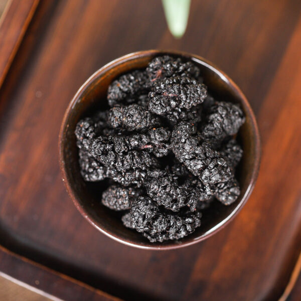 Eucommia ulmoides, mulberries, Prunella vulgaris raw land, genuine Chinese medicinal materials soaked in water, drink black mulberries, dried goods, summer dead balls, Eucommia ulmoides peel, Du swollen - Image 3